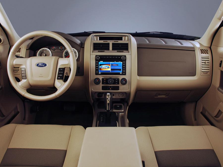  Ford Escape 2008 года  (фото 9 из 19)